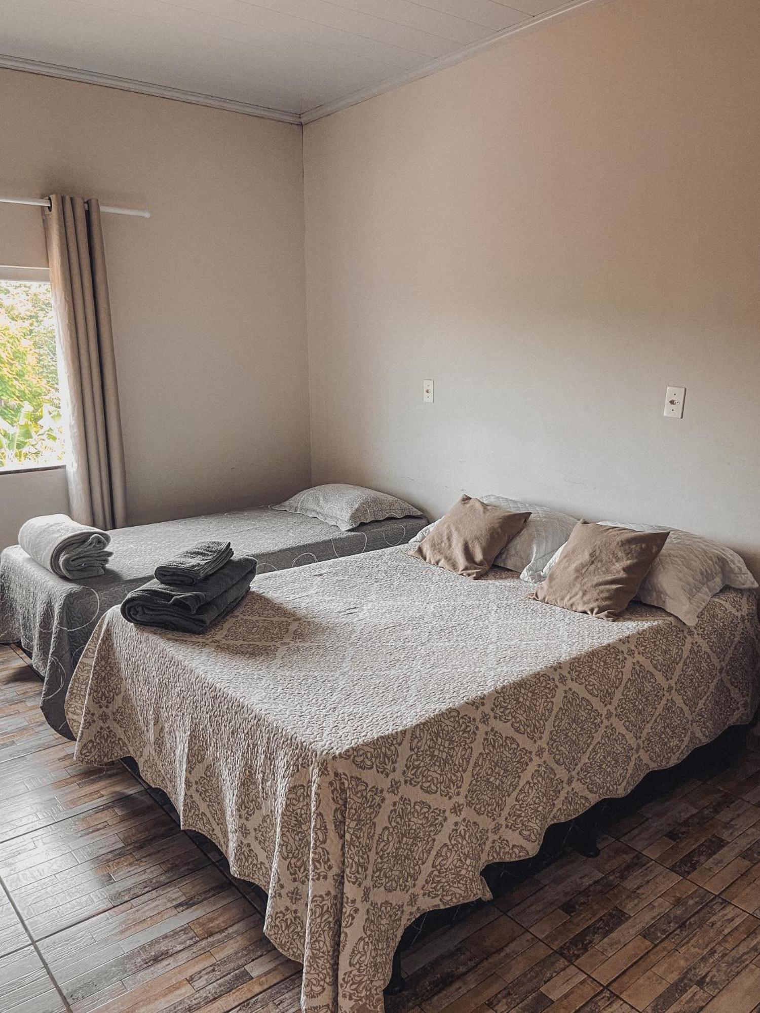 Hostel Network - Quartos Privativos Anápolis Eksteriør bilde